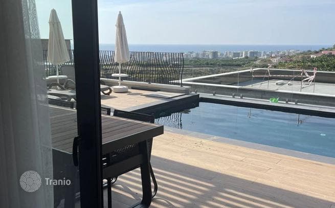Spacious Villa Eligible for Turkish Citizenship in Kargicak, Alanya
