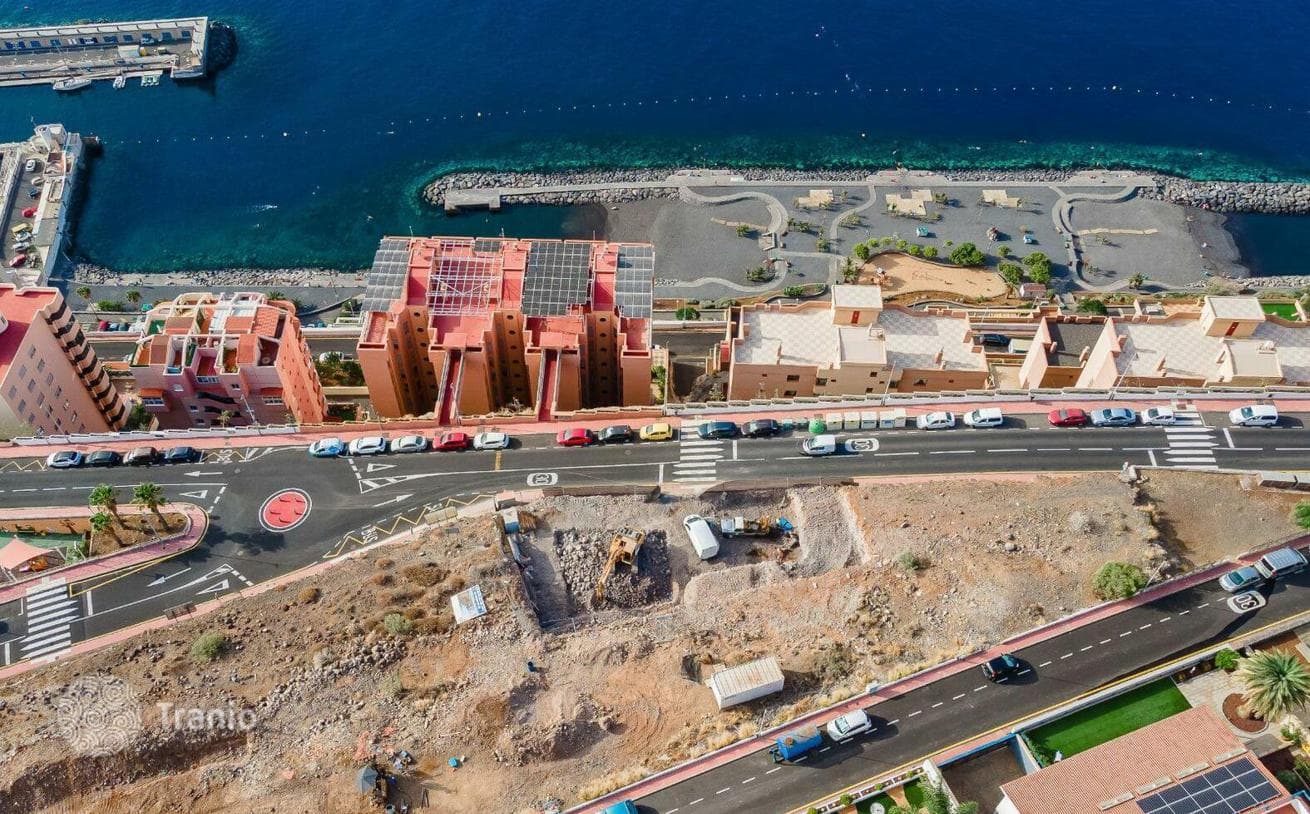 Новая двухэтажная вилла с бассейном и гаражом в Радазуле, Тенерифе, Испания, фото 4