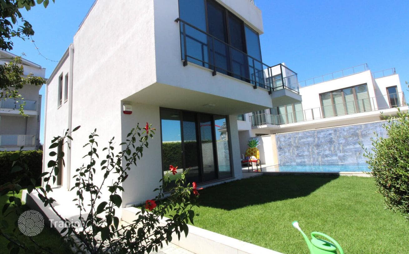 3-Bedroom Detached House with Private Pool in Belek, Antalya