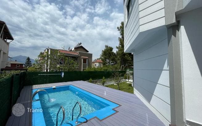6-Bedroom Villa with Private Pool and Garden in Dosemealti, Antalya