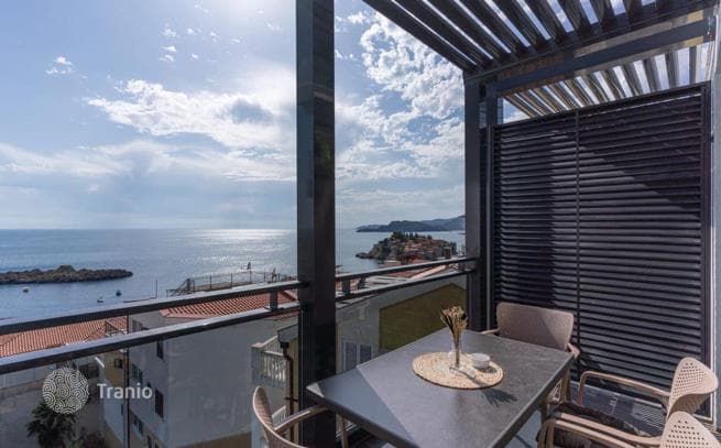 1-Bedroom Apartment with Sea View in Sveti Stefan, Budva, photo 5