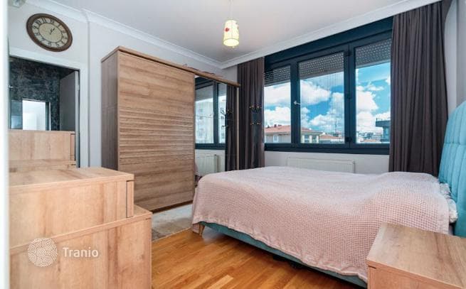 2-Bedroom Apartment in Kadikoy, Istanbul, photo 2