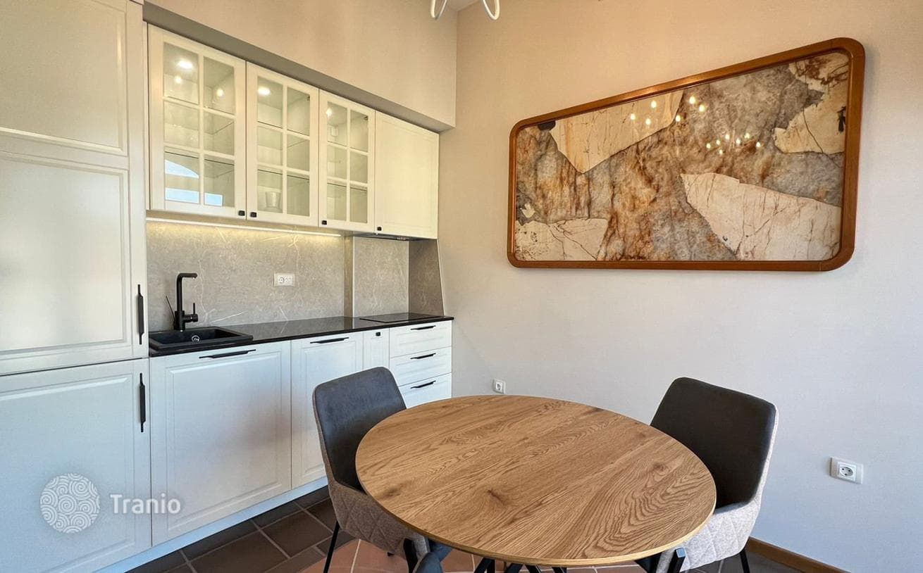 Stylish Duplex with Sea View in Tivat