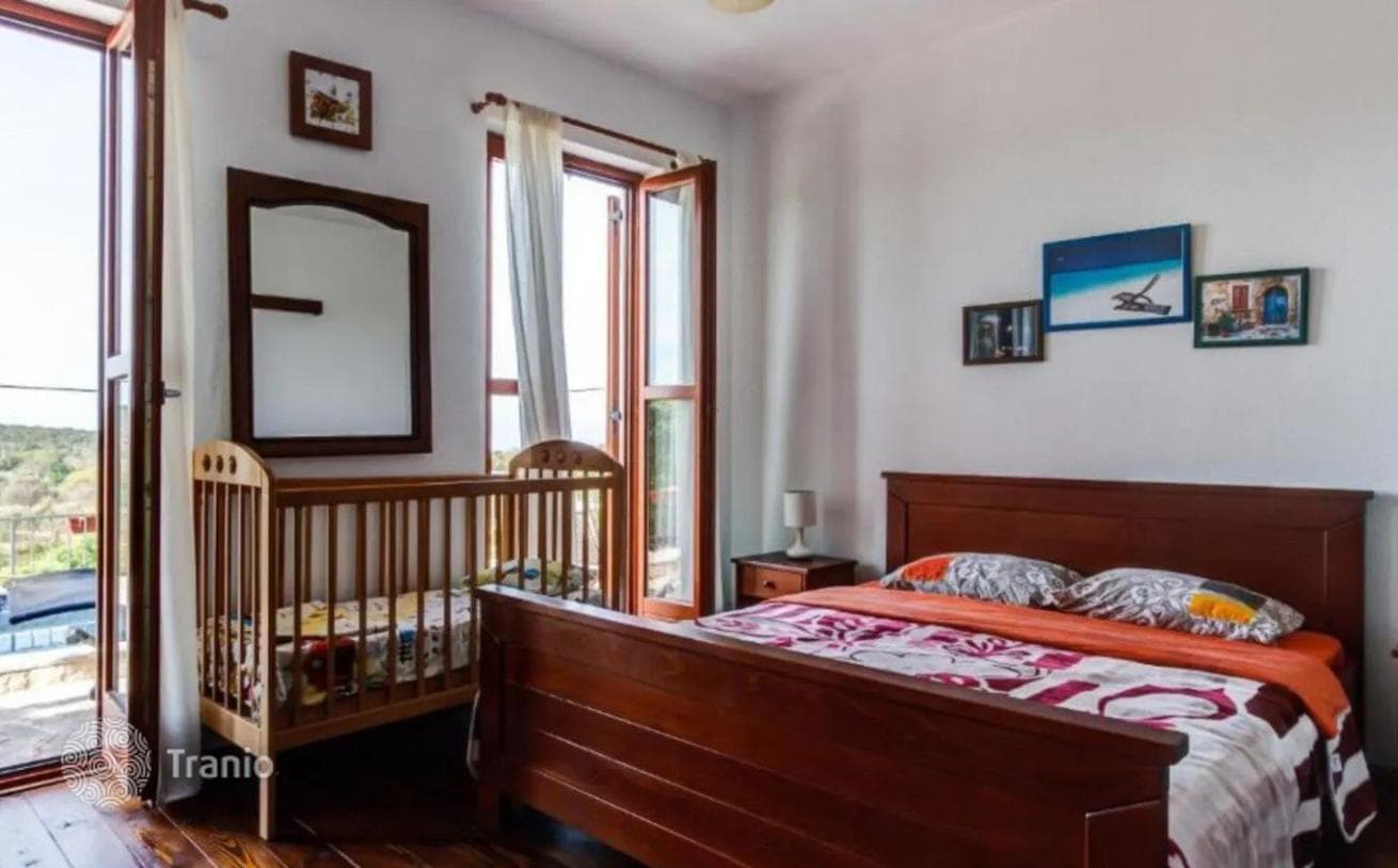2-Bedroom Villa with Private Pool and Sea Views in Zagorje, Budva, photo 5