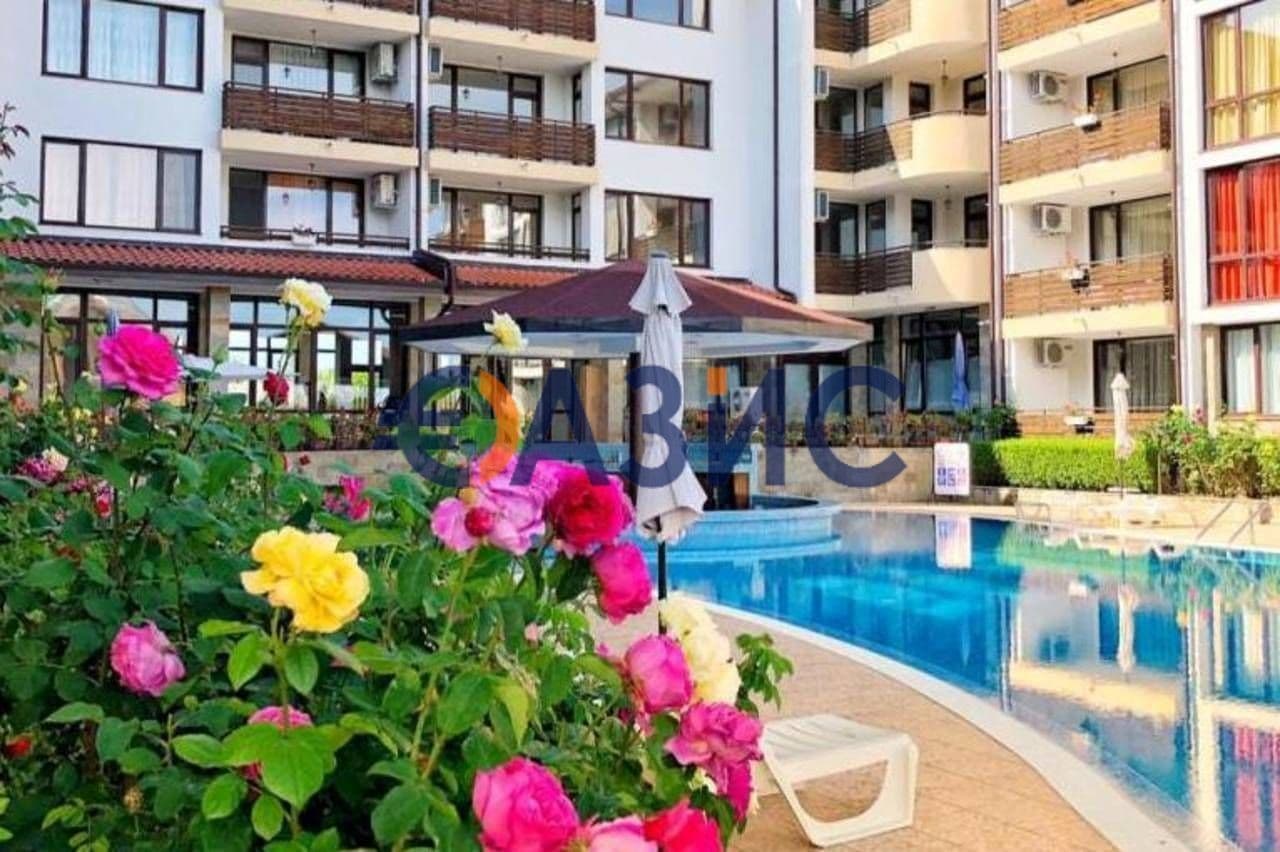 Апартаменты в Несебре, Болгария, 69.9 м²
