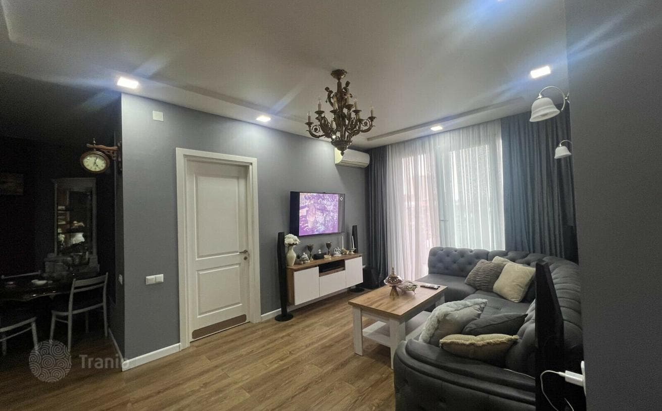 2-Bedroom Apartment with City View in Batumi, photo 2