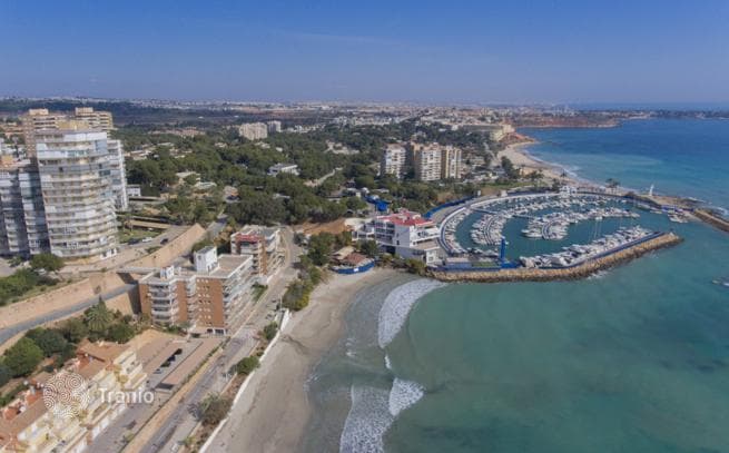 3-комнатная квартира 127 м² в Деэса де Кампоамор, Испания