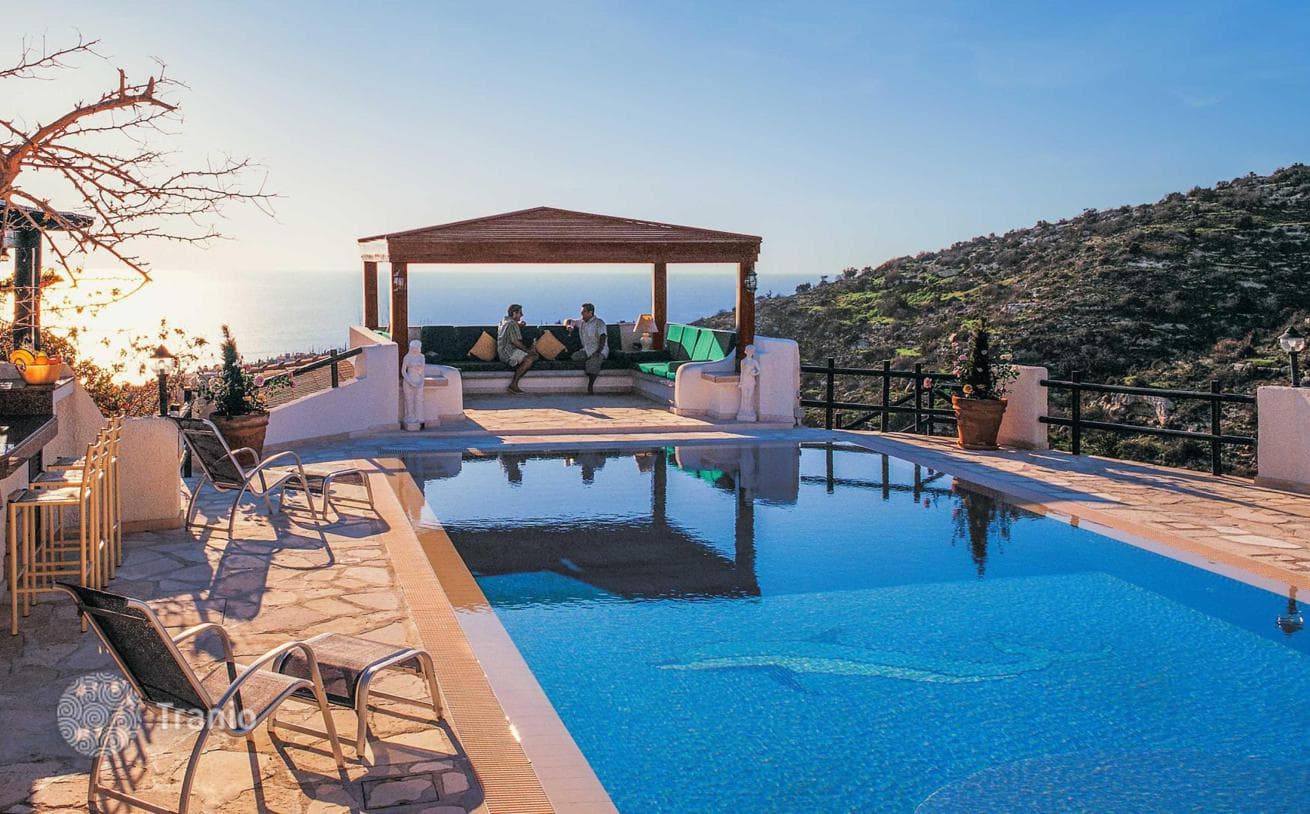 3-Bedroom Villa with Sea Views in Tsada, Paphos, photo 2
