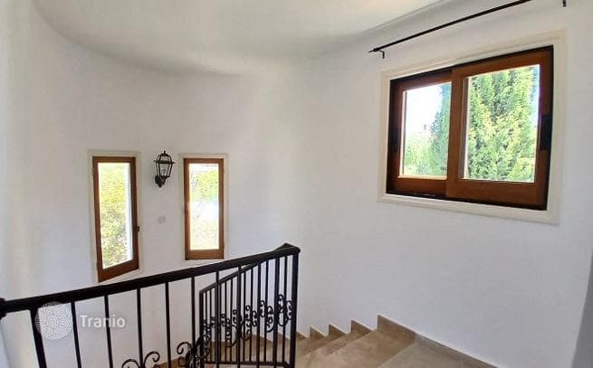 2-Bedroom Villa with Sea View and Private Pool in Sea Caves Beach, Paphos, photo 5