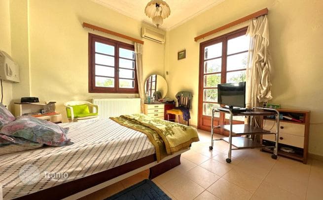 2-Bedroom House with Garden Near Psefti Beach in Petralidi, photo 5