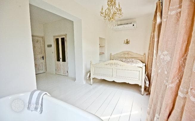 3-Bedroom Villa with Private Pool in Gumbet, photo 5
