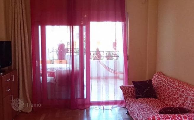 2-Bedroom Apartment with Pool Access in Budva, photo 2