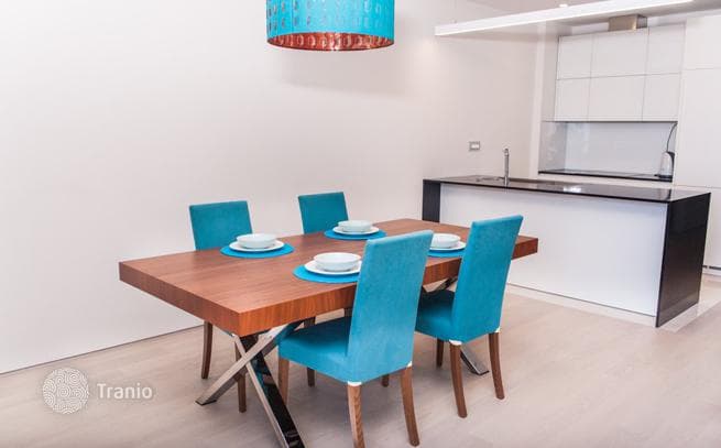 2-Bedroom Apartment with Sea and City Views in Budva, photo 3
