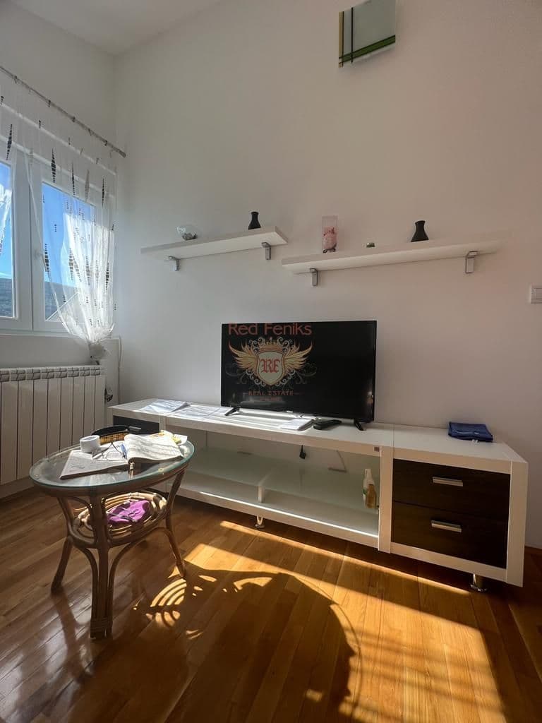 Квартира в Херцег-Нови, Черногория, 48 м², фото 4