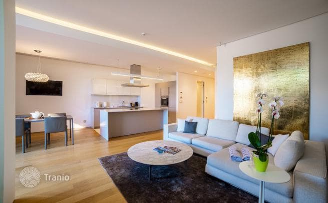 2-Bedroom Apartment with Large Terrace Near the Beach in Budva, photo 2
