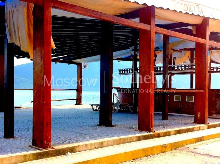 4-Room Apartment in Herceg Novi