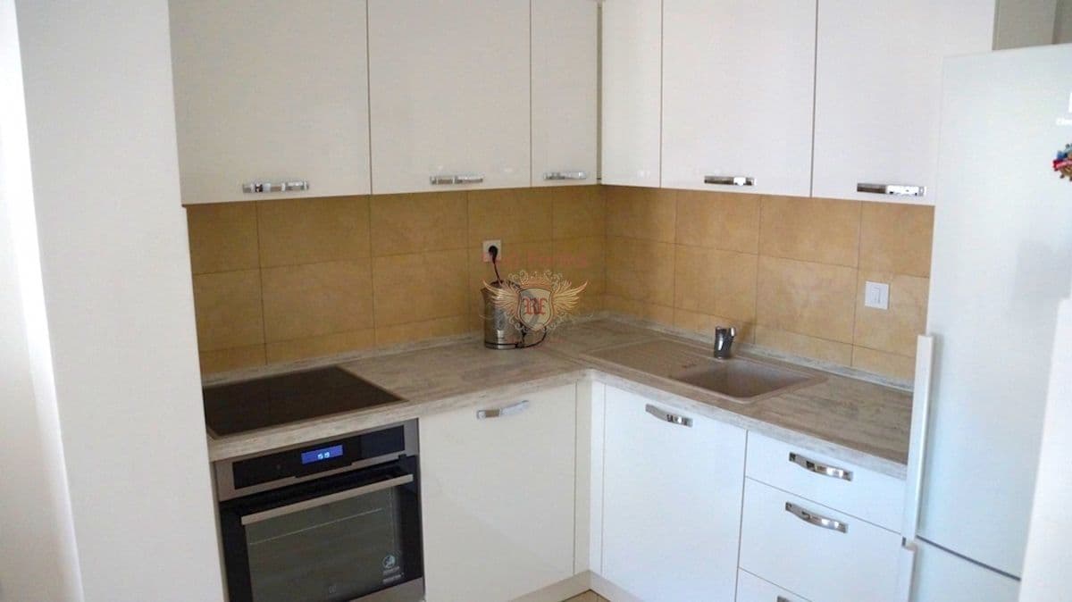 Квартира в Будве, Черногория, 45 м², фото 2