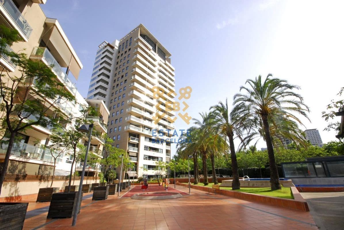 Квартира в Барселоне, Испания, 176 м²