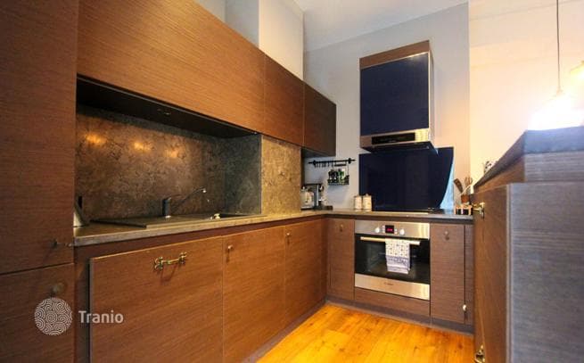 2-Bedroom Duplex Apartment with Terrace in Old Town Budva, photo 5
