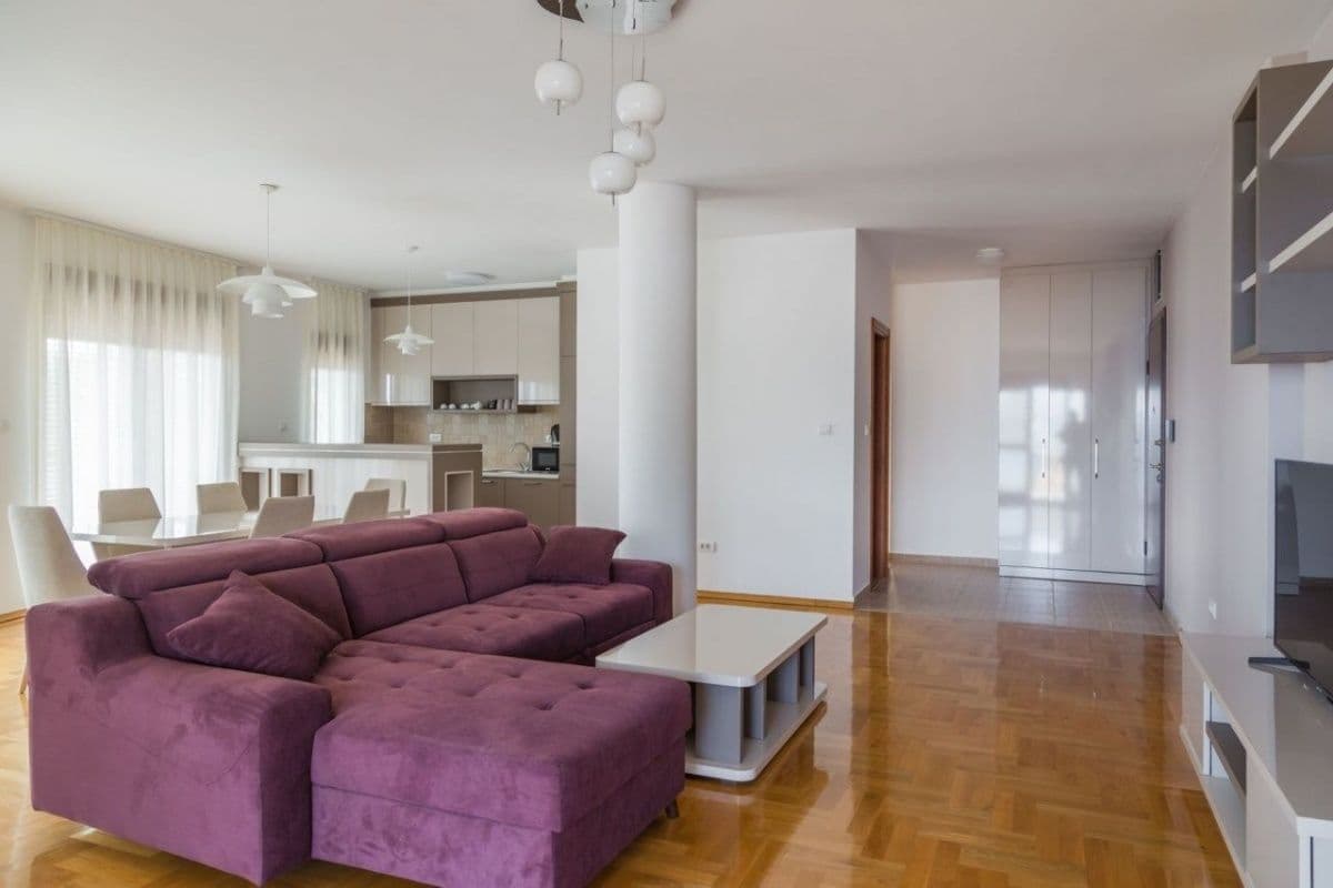 Квартира в Будве, Черногория, 130 м²