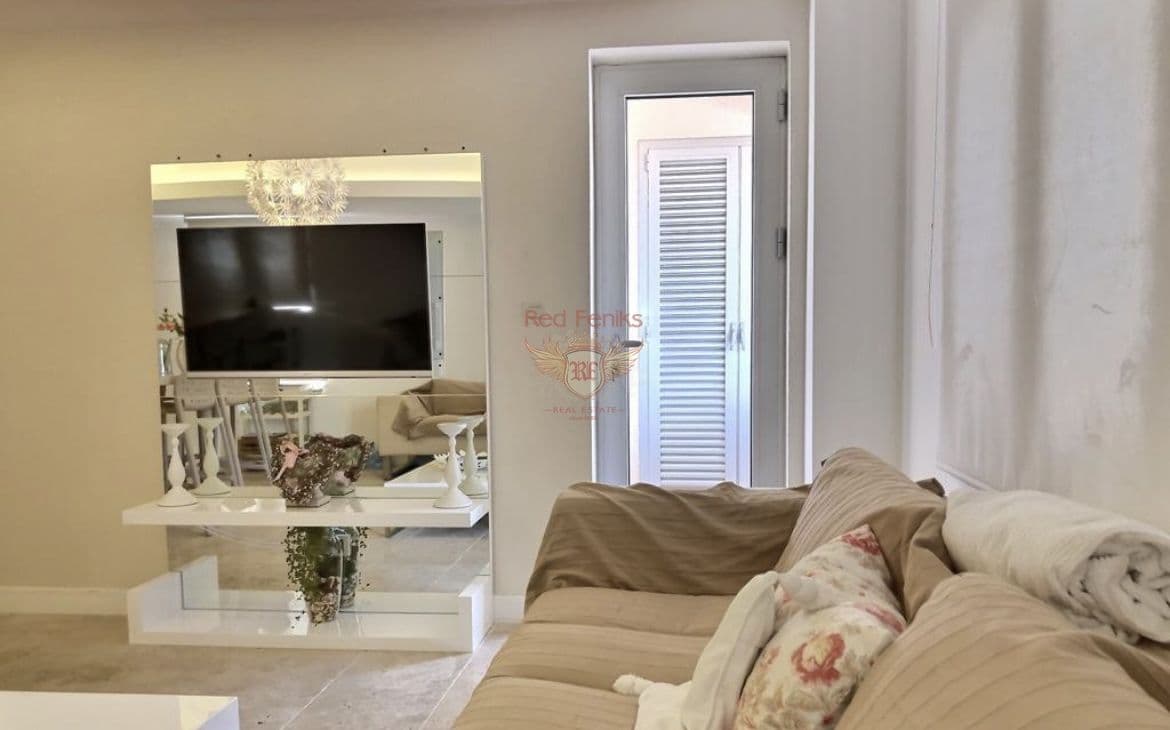 Квартира в Будве, Черногория, 70 м², фото 2