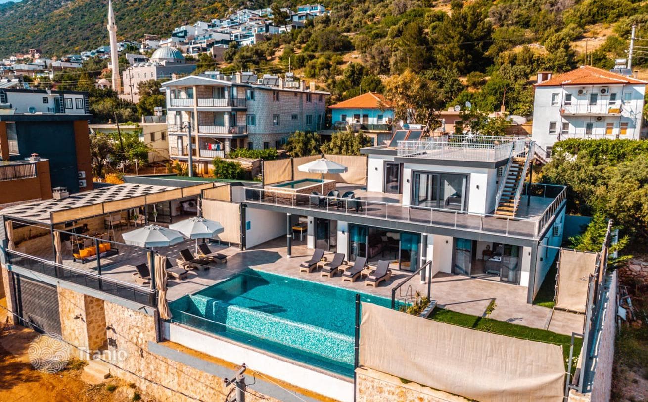 4-Bedroom (4+1) Villa with Panoramic Sea View in Kas, Turkey