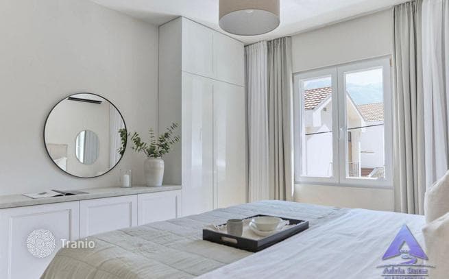 2-Bedroom Villa with Sea Views in Perchane, Kotor
