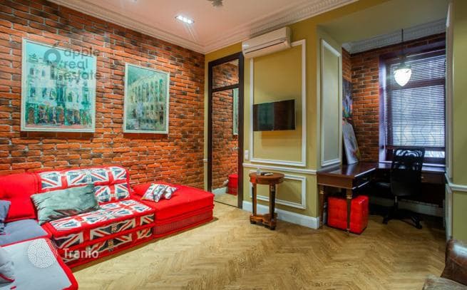 3-Bedroom Apartment in Presnensky District, Moscow
