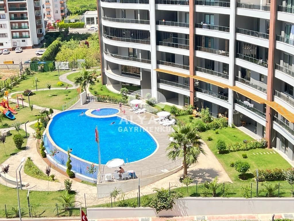 Апартаменты в Мерсине, Турция, 180 м²