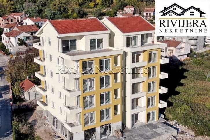Апартаменты в Херцег-Нови, Черногория, 42 м², фото 3
