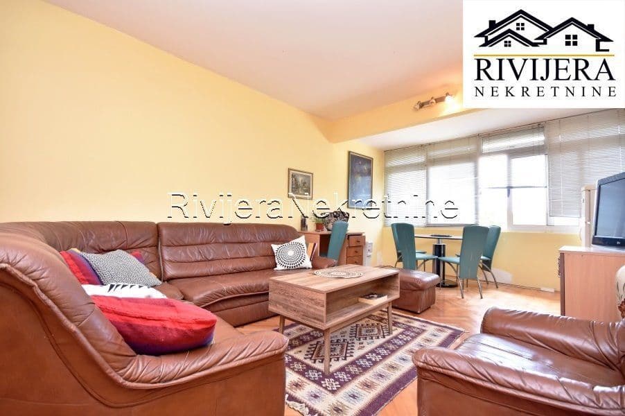 Квартира в Херцег-Нови, Черногория, 50 м², фото 2