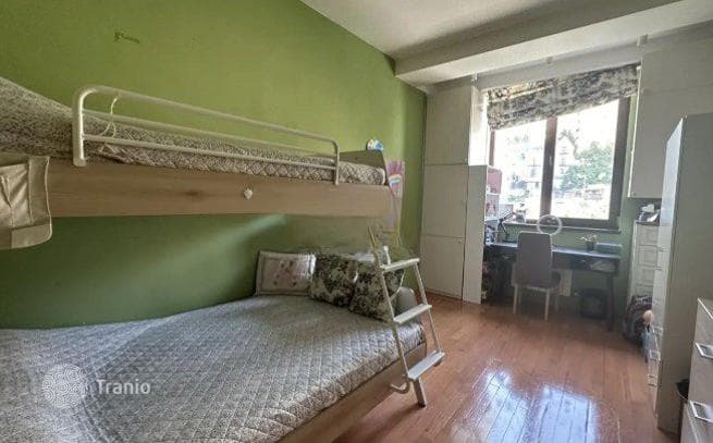 2-Bedroom Apartment in Saburtalo, Tbilisi, photo 2