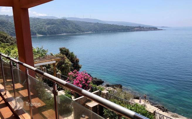 1-Bedroom Apartment with Sea View in Dobrota, Bar