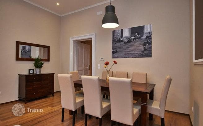 3-комнатная квартира 85 м² в Районе VI (Терезвароше), Венгрия