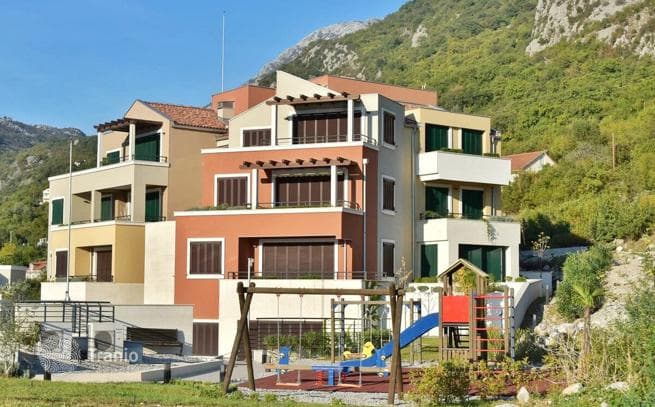 1-Bedroom Apartment with Pool and Spa in Morinj, Kotor Bay