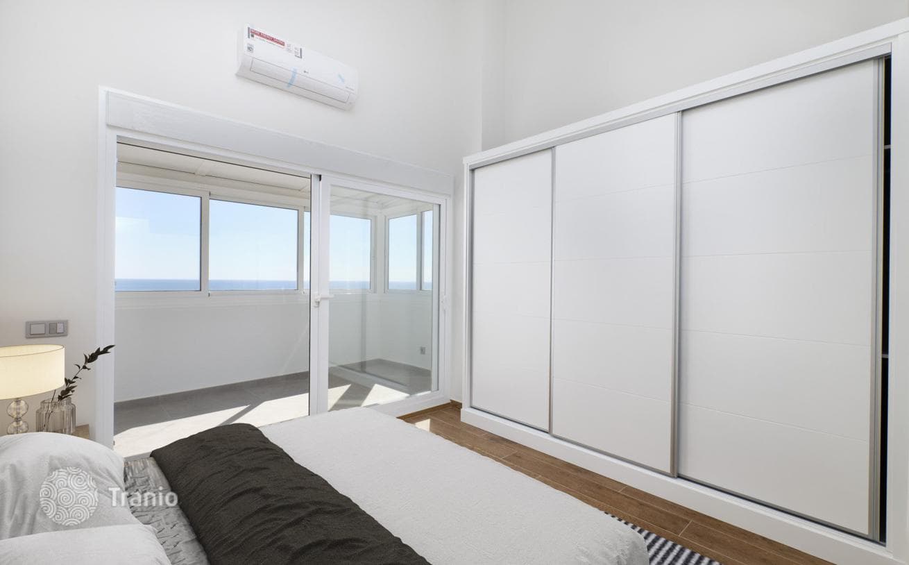 3-комнатный пентхаус 257 м² в Эстепоне, Испания, фото 2