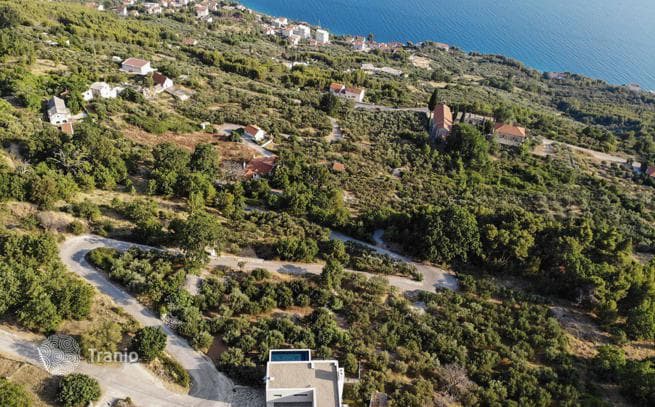 3-Bedroom Villa in Omis, Dalmatia, photo 5