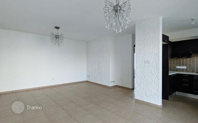 Трехкомнатная квартира с верандой и живописным видом, Никосия, Кипр, фото 2