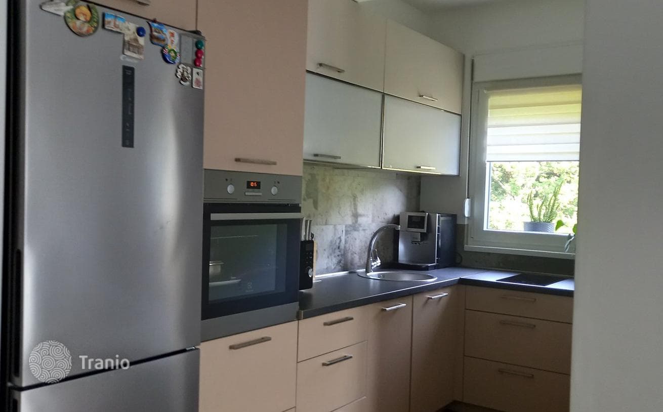 1-Bedroom Apartment with Sea and Mountain Views in Budva, Montenegro, photo 2