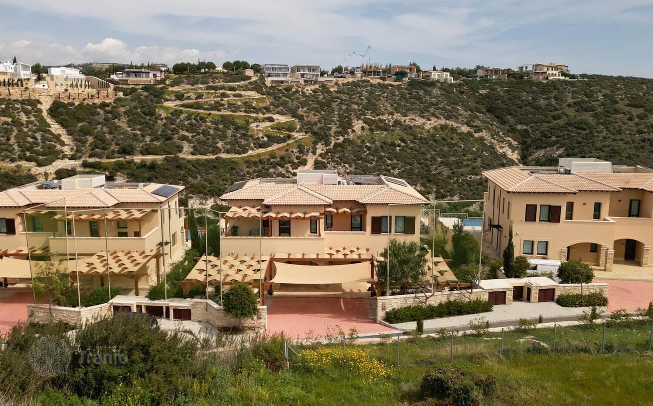 2-Bedroom Villa with Golf View in Aphrodite Hills, Paphos