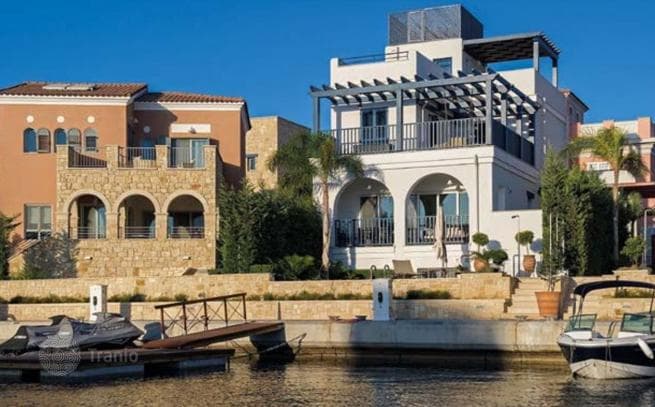 3-Bedroom Villa in Limassol Marina, Limassol, photo 2
