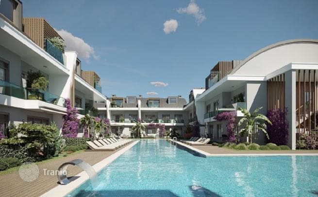New Apartments with Shared Pool in Lara, Antalya