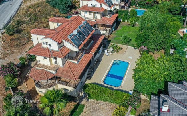 2-Bedroom Apartment with Shared Pool in Turkey