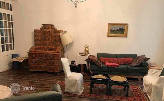 3-Bedroom Apartment in Old Tbilisi, Tbilisi, photo 3