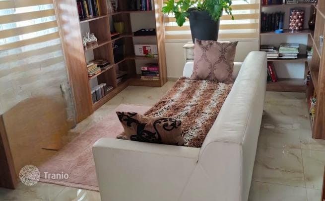 2-Bedroom Furnished House with Garden in Sutomote, Bar