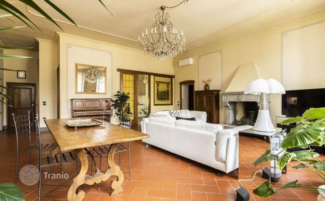 3-комнатная вилла 250 м² в Ареццо, Италия, фото 4