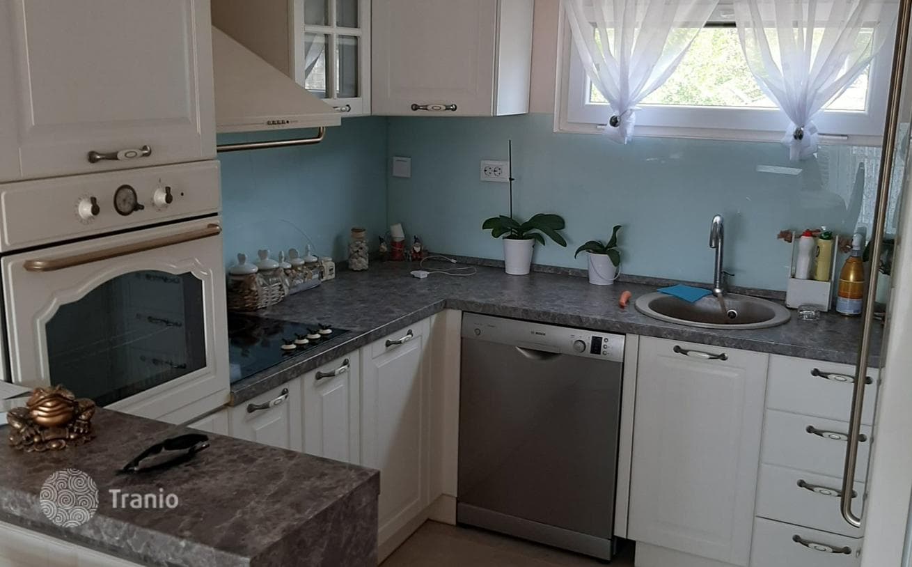 3-Bedroom House with Two Garages and Garden in Bar, Montenegro, photo 2