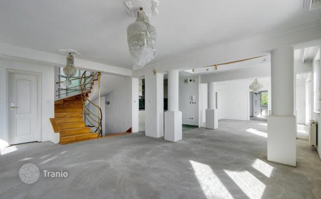 9-комнатный дом в городе 536 м² в Районе XII (Хедьвидеке), Венгрия, фото 2