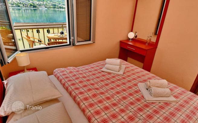 Furnished Villa with Roof Terrace and Garden 100 m from the Sea in Muo, Kotor, photo 5