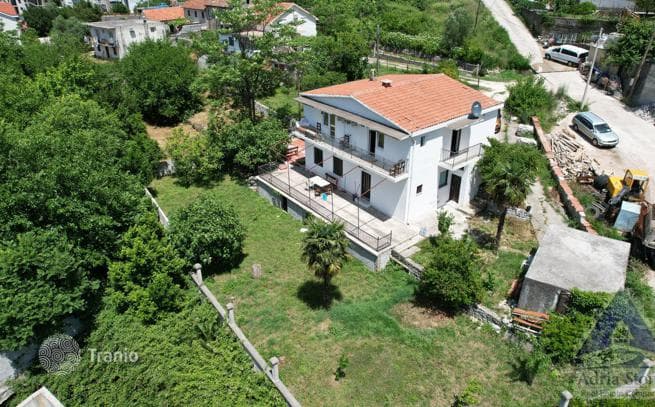 3-Bedroom House with Sea View in Risan, Kotor, photo 2